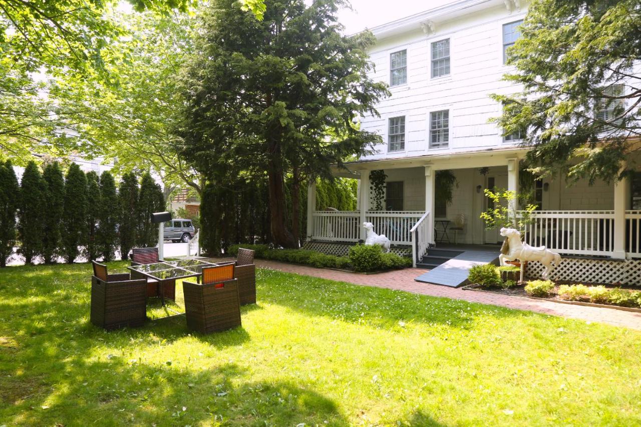 Harpoon House Bed & Breakfast